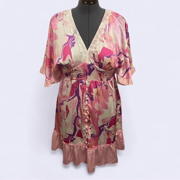 Chic Satinlike Pink and White Women's Babydoll Ruffled Dress - Picture 1 of 5